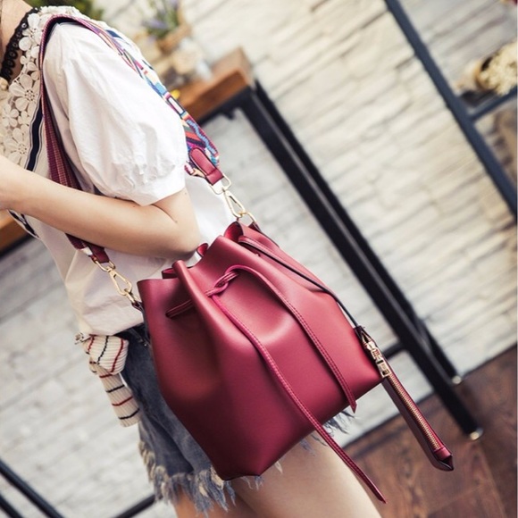 🔄🆕 SAO PAULO Drawstring Bucket Bag - Picture 5 of 6